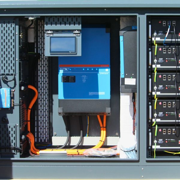 Power Hub 5 | Single Phase 5kVA Standalone Off Grid System - Image 8